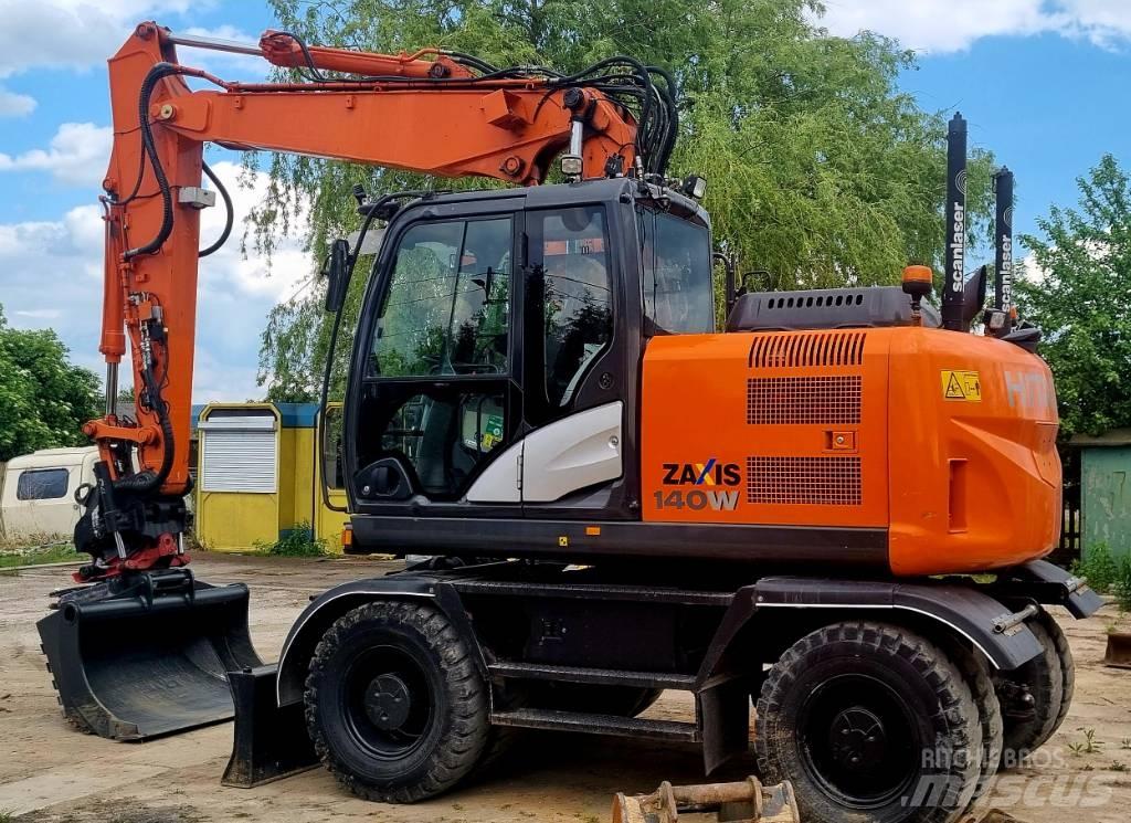 Hitachi 140W Bageri na kotačima