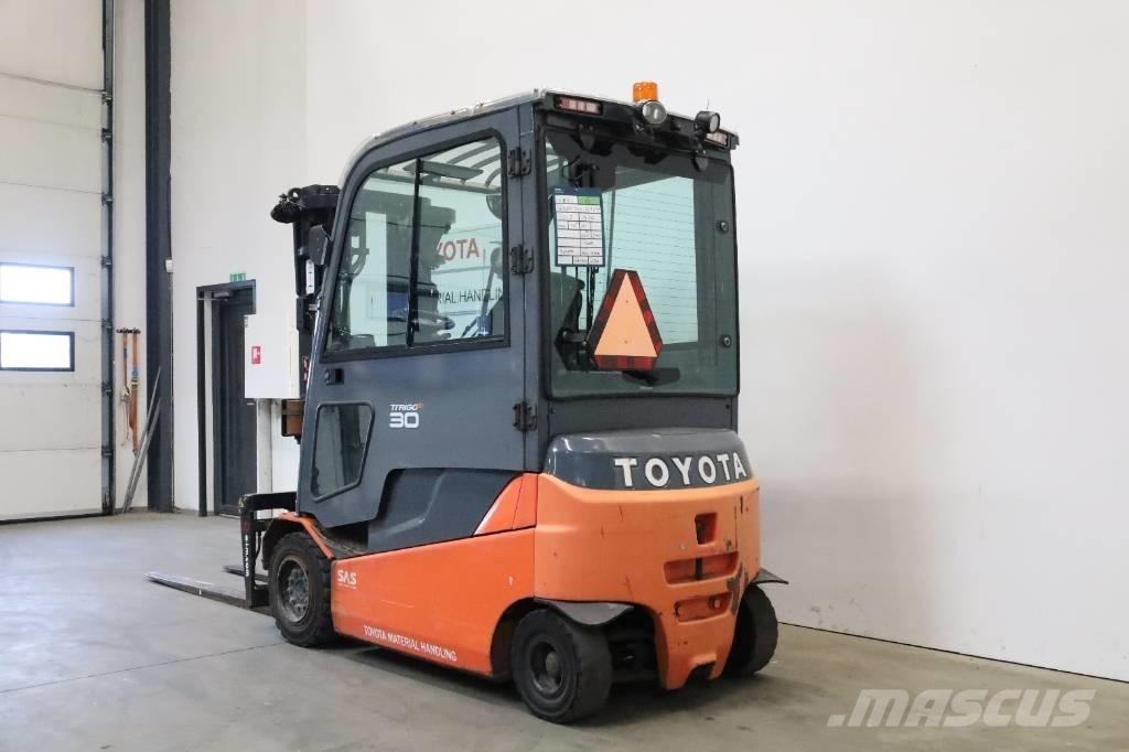 Toyota 8FBMT30 Električni viličari