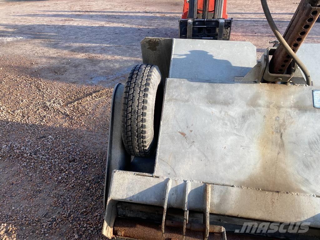 Fjärås 600/1350 Vozila za posipavanje soli u pesku