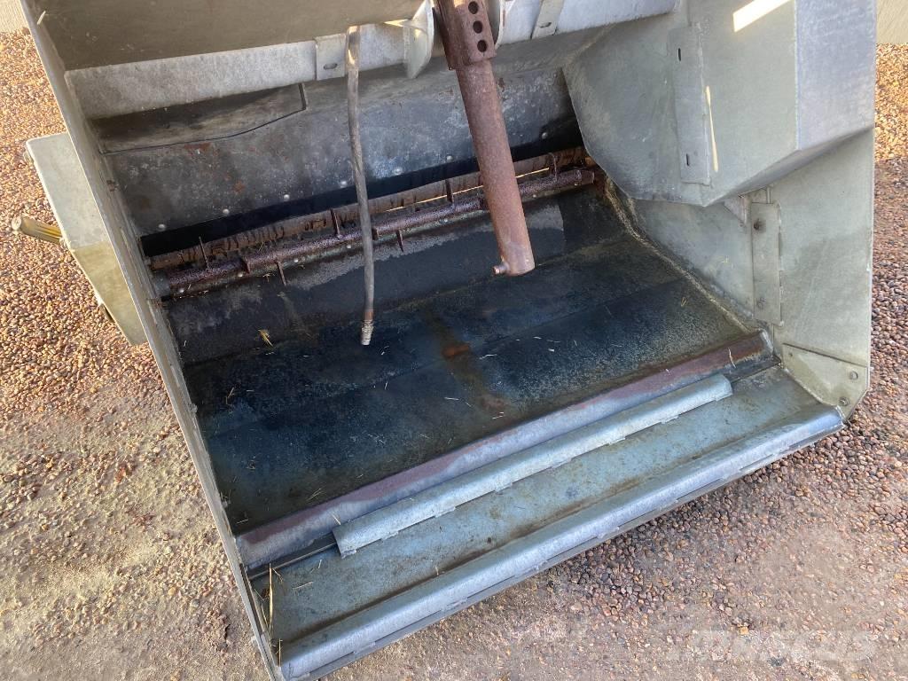 Fjärås 600/1350 Vozila za posipavanje soli u pesku