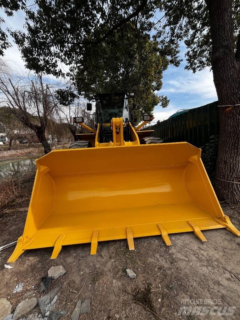 Komatsu WA 380-3 Utovarivači na kotačima