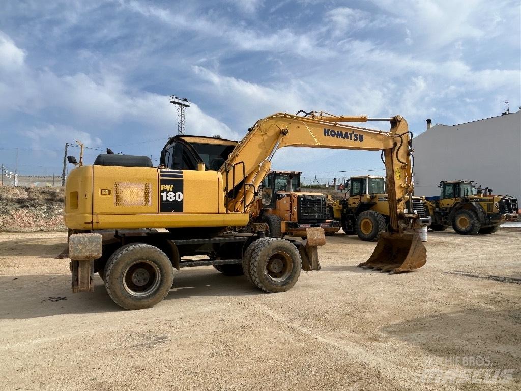 Komatsu PW 180 Bageri na kotačima