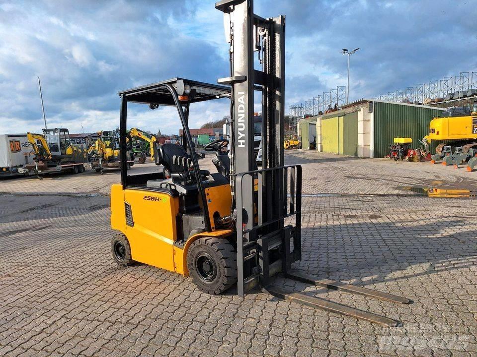 Hyundai 25 BH-9 Građevinarstvo – ostalo