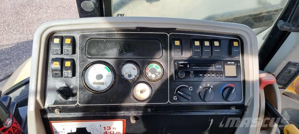 JCB 4 CX Utovarni rovokopači