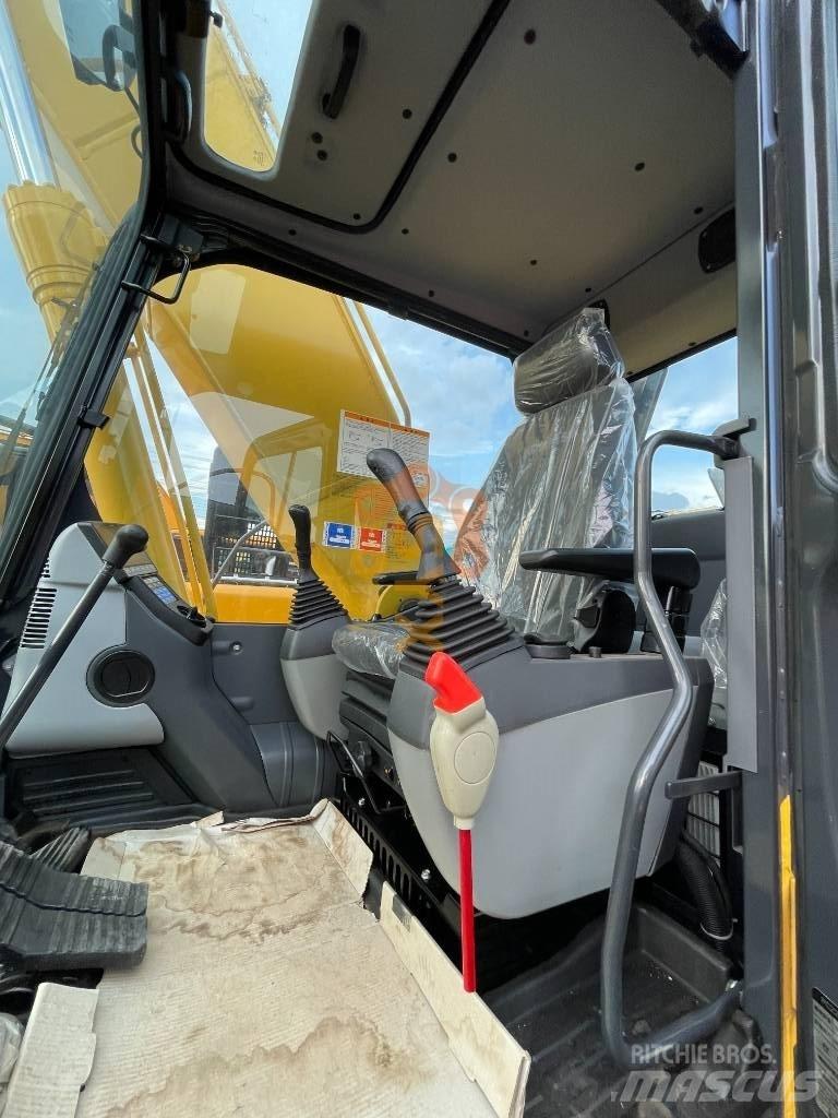 Komatsu PC 220-8 Bageri gusjeničari