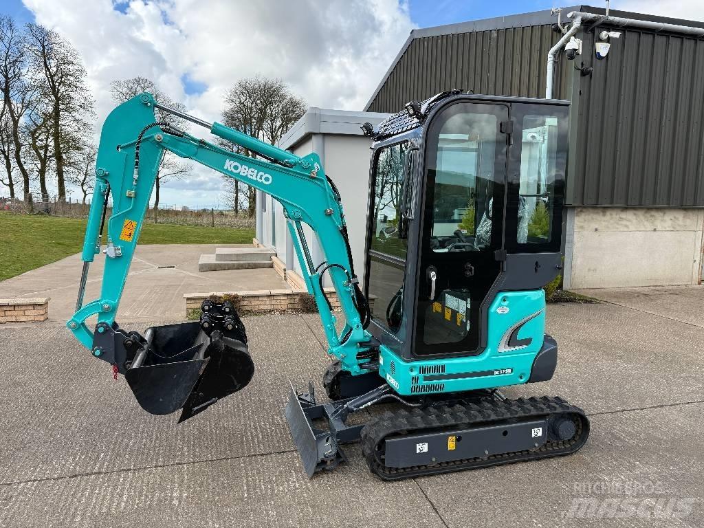 Kobelco SK17SR-3E Mini bageri <7t