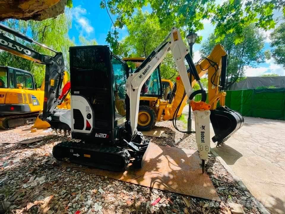 Bobcat E20z Mini bageri <7t