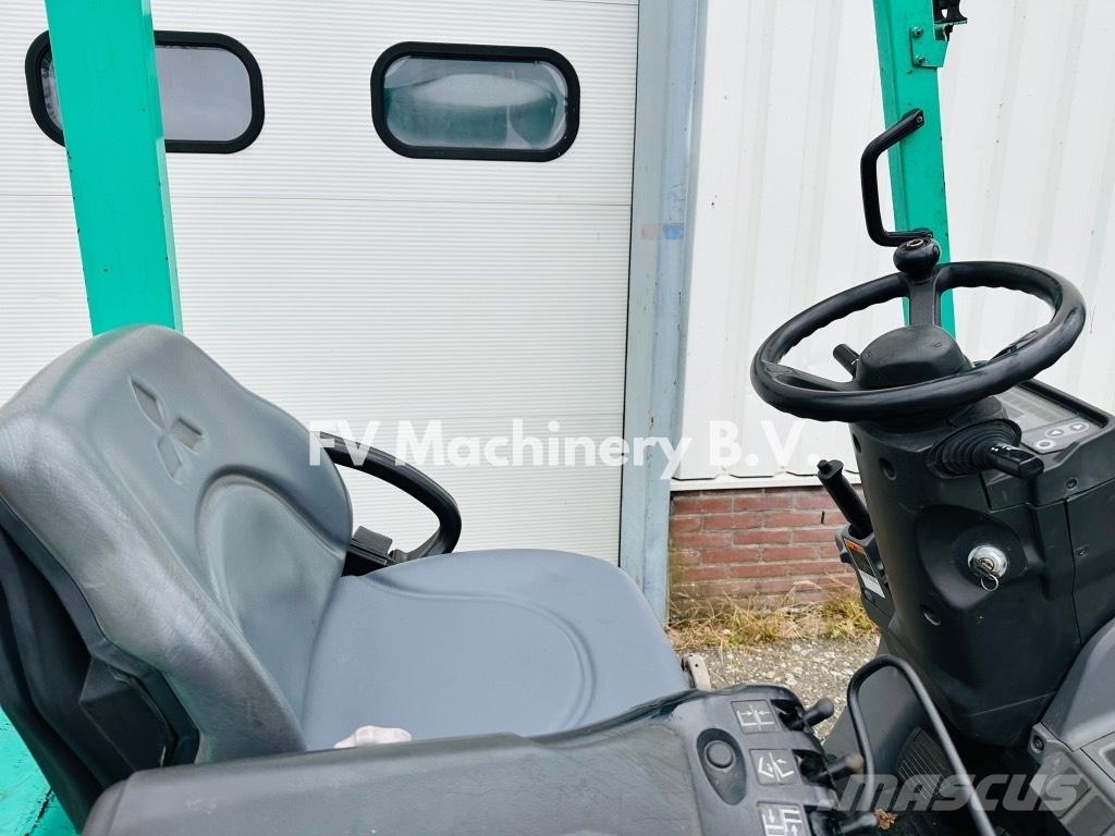 Mitsubishi FG 20 NT Plinski viličari