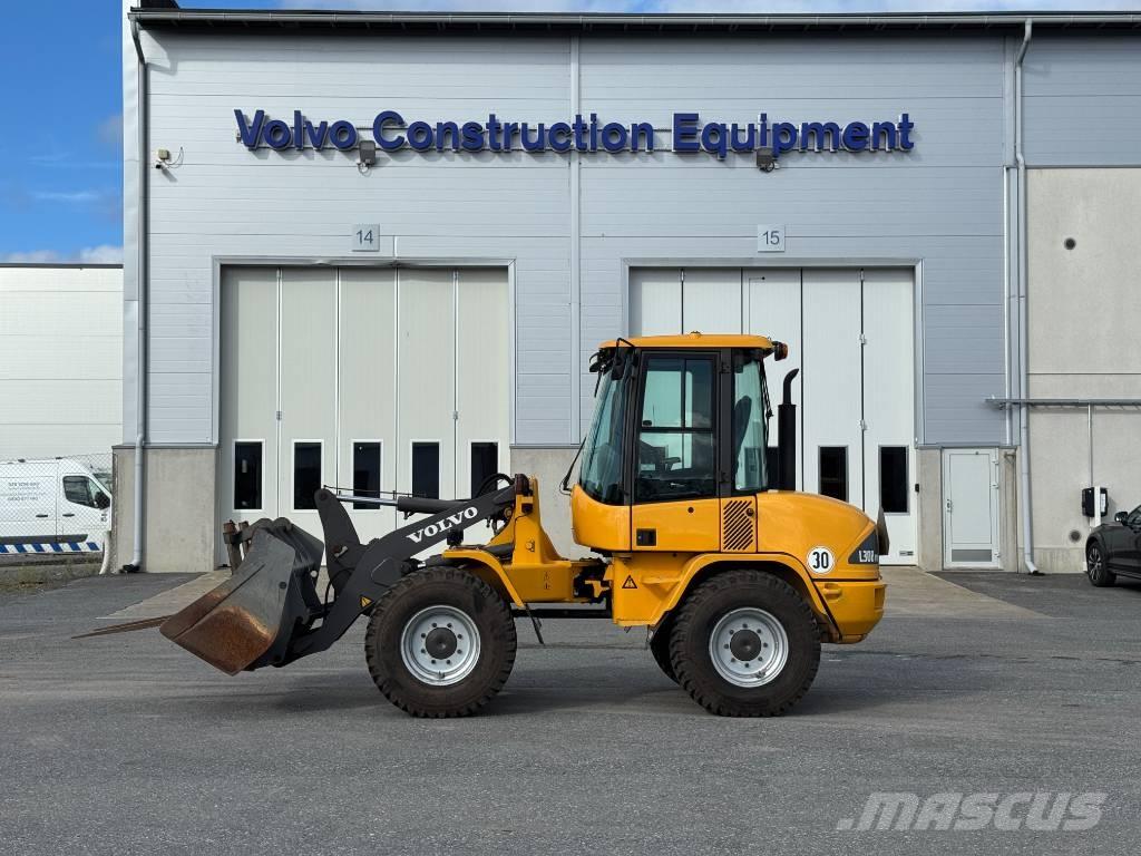Volvo L 30 B Utovarivači na kotačima