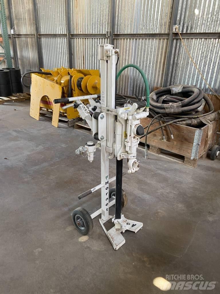  Minnich Hornet 24/22 Dodatna oprema za betonske radove