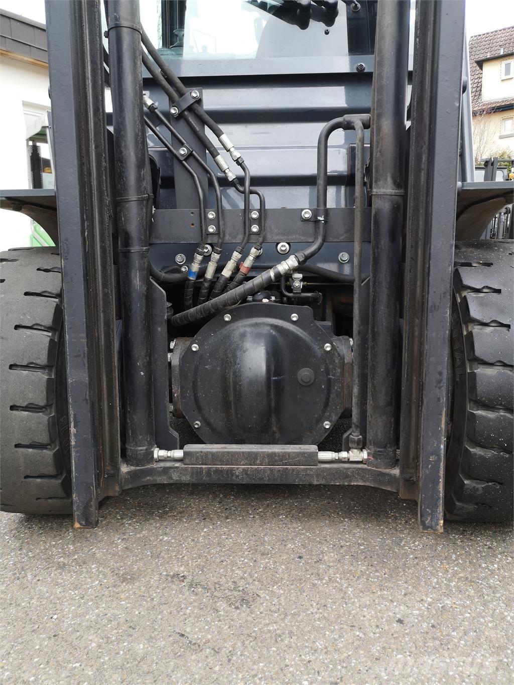 Toyota 02-8FDF30 Dizelski viličari