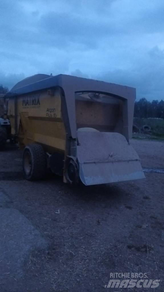  Matrix Argon Plus 16 Mikser hranilice
