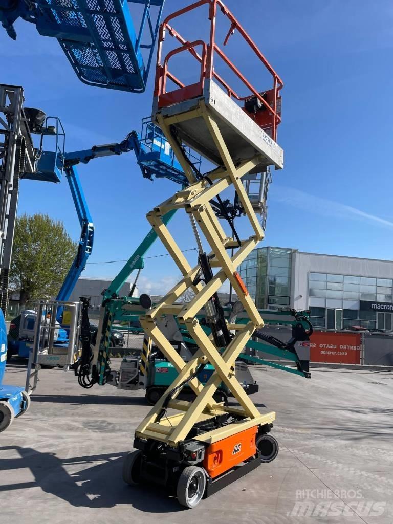 JLG 1930 ES Škaraste platforme