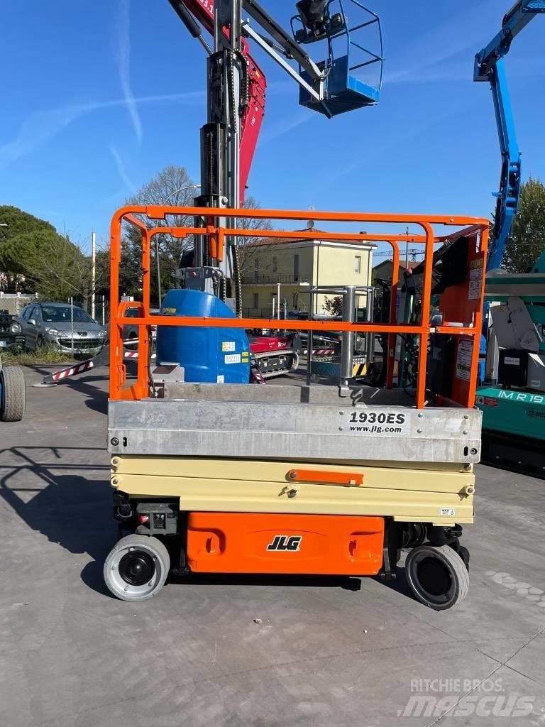 JLG 1930 ES Škaraste platforme
