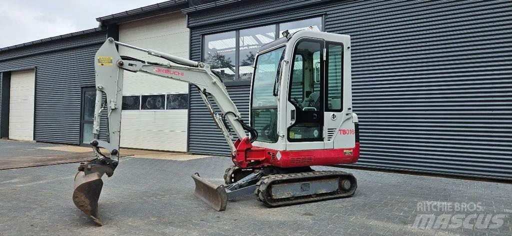 Takeuchi TB016 Mini bageri <7t