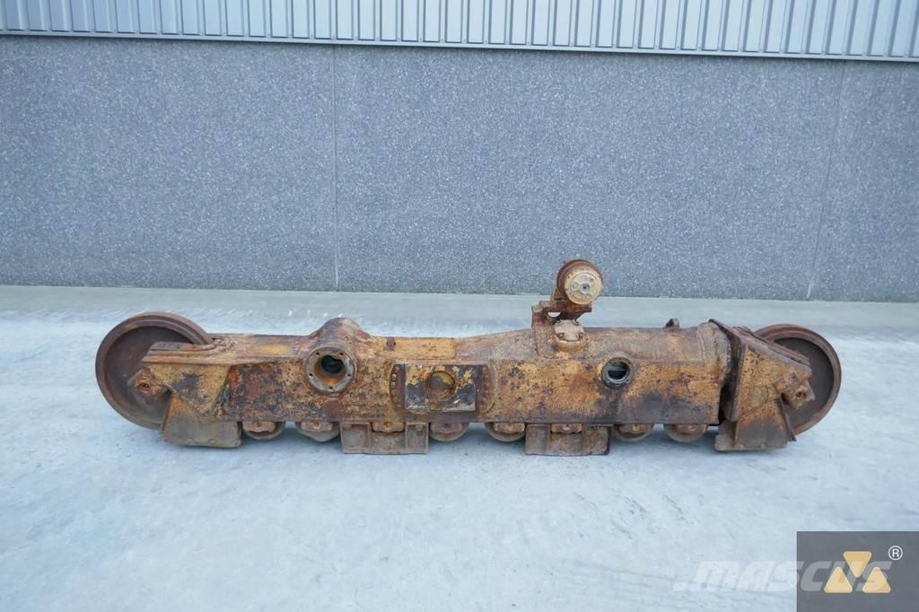 CAT 261-3079 Gume, kotači i naplatci