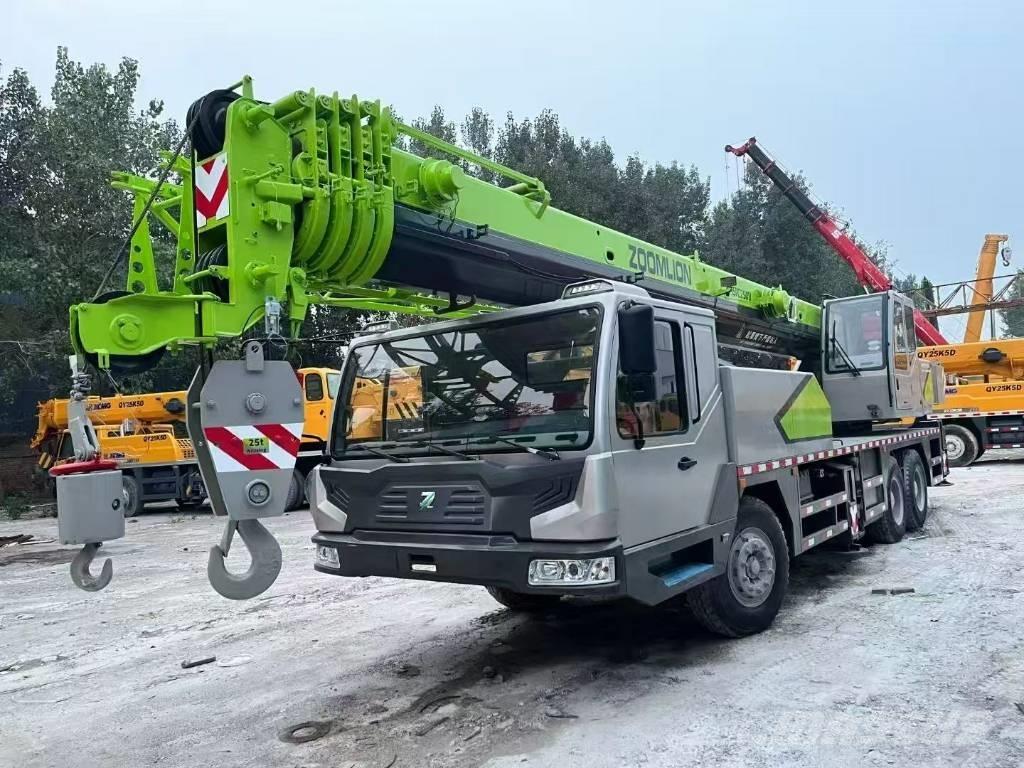 Zoomlion ZTC 250 A Rabljene dizalice za težak teren