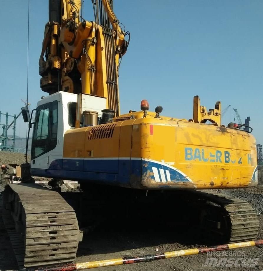 Bauer BG 20 H Strojevi za zabijanje stupova