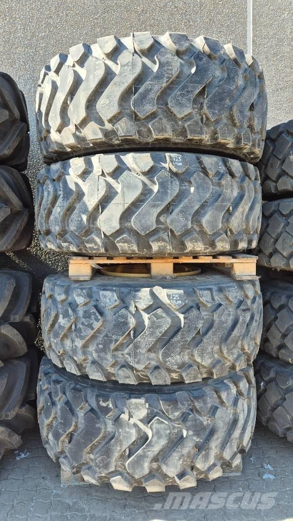 Michelin 23.5R25 Gume, kotači i naplatci