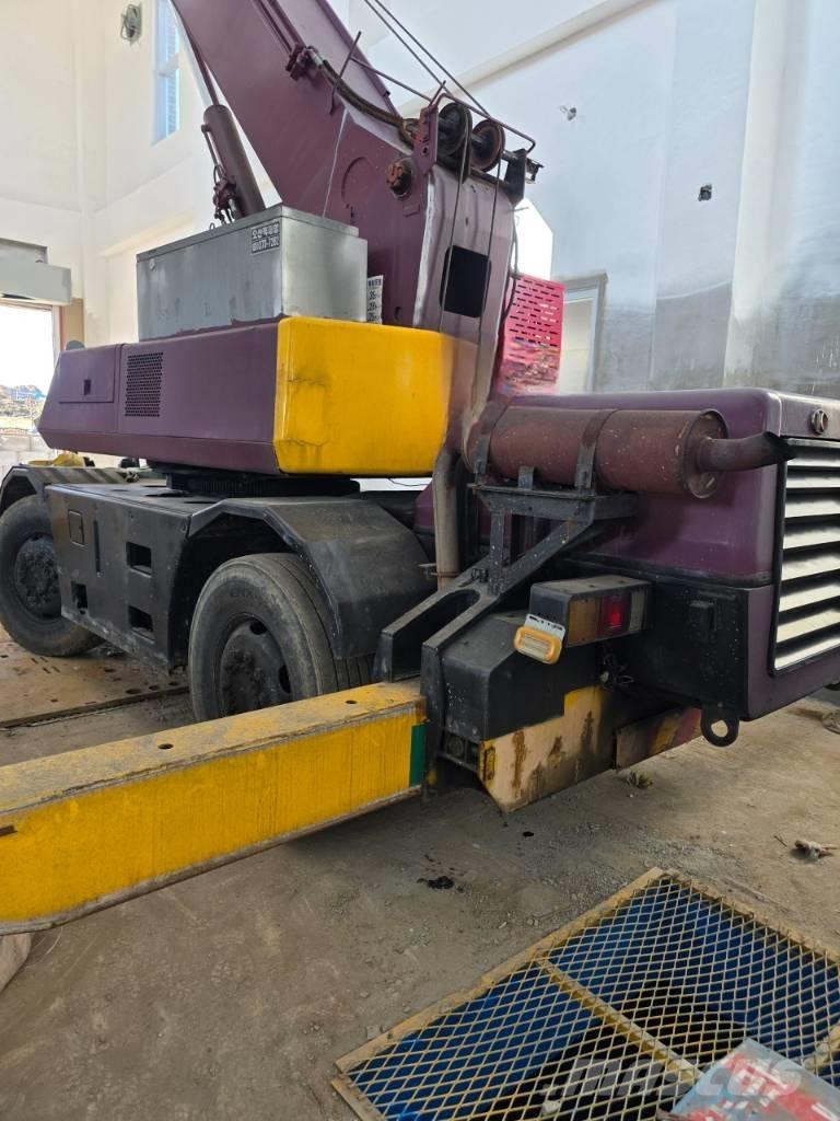 Kato MR 100 Autokran dizalice