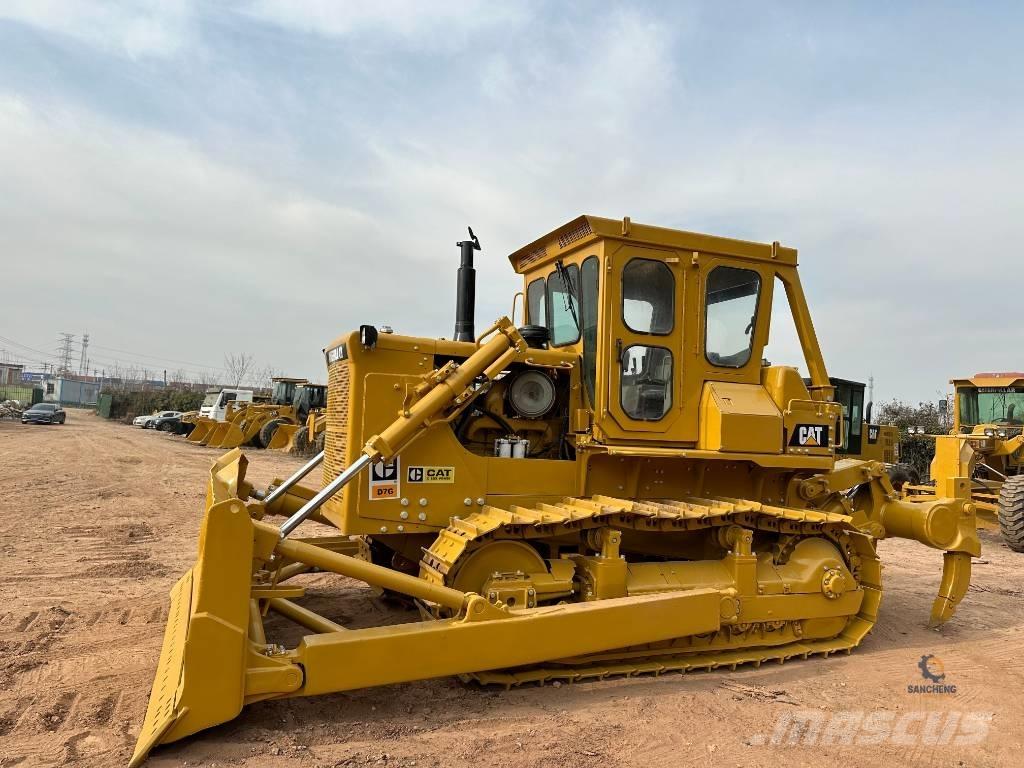 CAT D 7 G Buldožeri gusjeničari