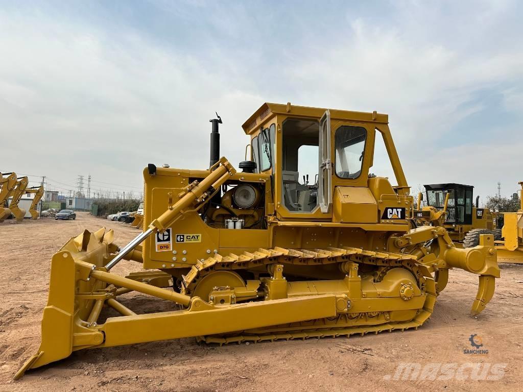 CAT D 7 G Buldožeri gusjeničari