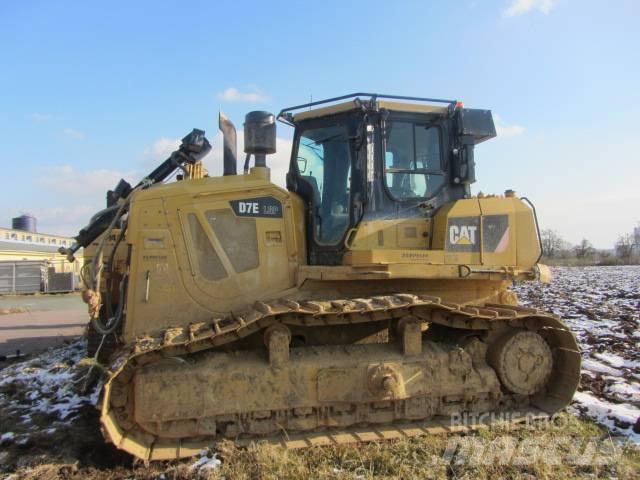 CAT D 7 E Buldožeri gusjeničari