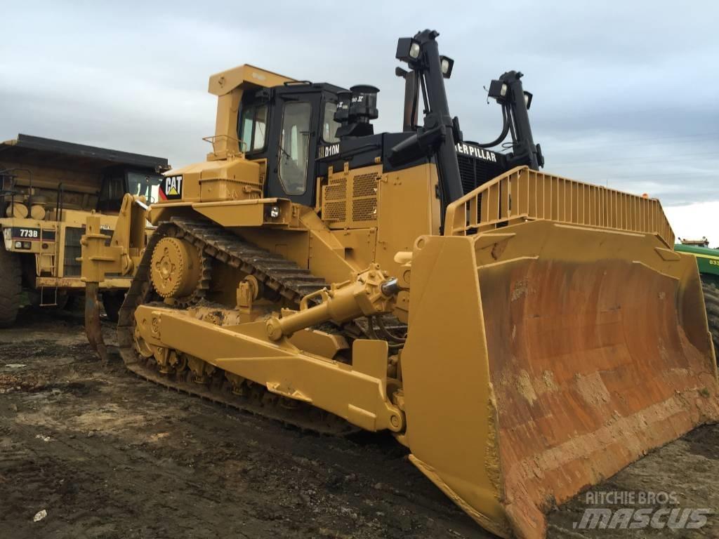 CAT D 10 N Buldožeri gusjeničari