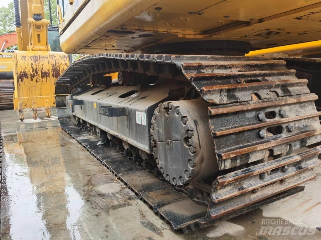 Komatsu PC 200-8 Bageri gusjeničari