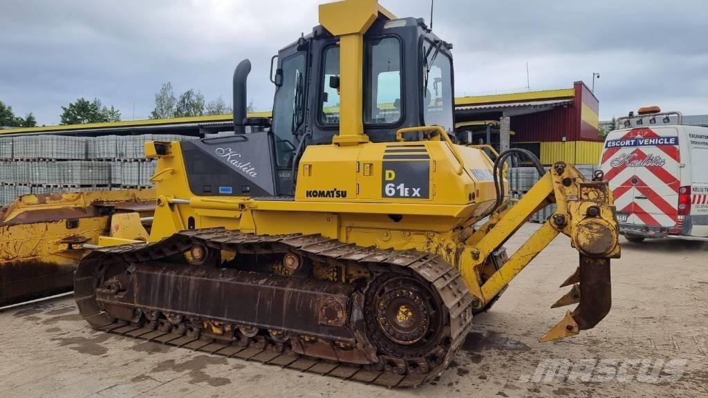 Komatsu D 61 EX-15 Buldožeri gusjeničari
