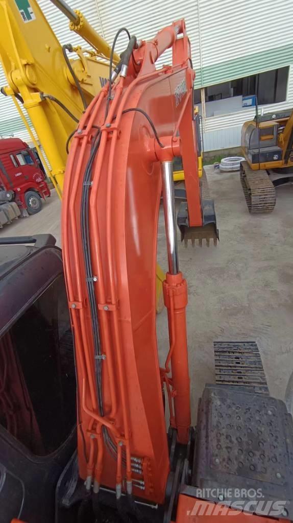 Hitachi ZX 120 Bageri gusjeničari