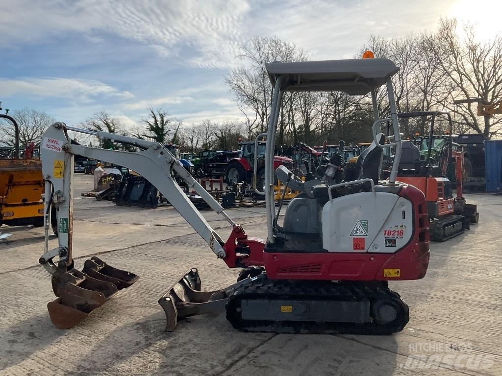 Takeuchi TB 216 Mini bageri <7t