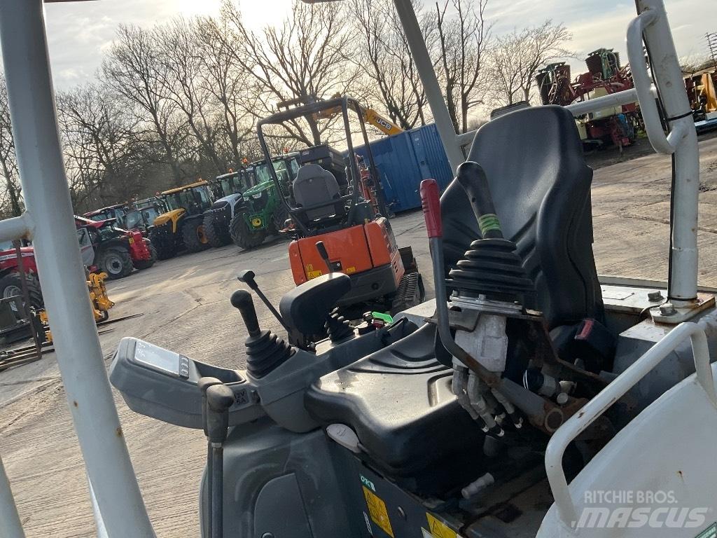 Takeuchi TB 216 Mini bageri <7t