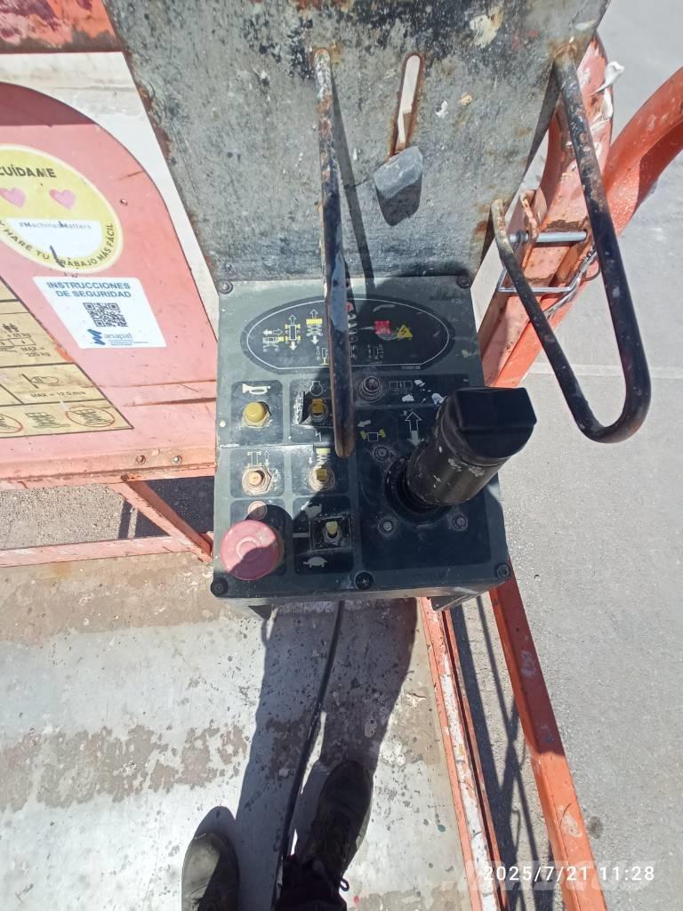 JLG 3394 RT Škaraste platforme