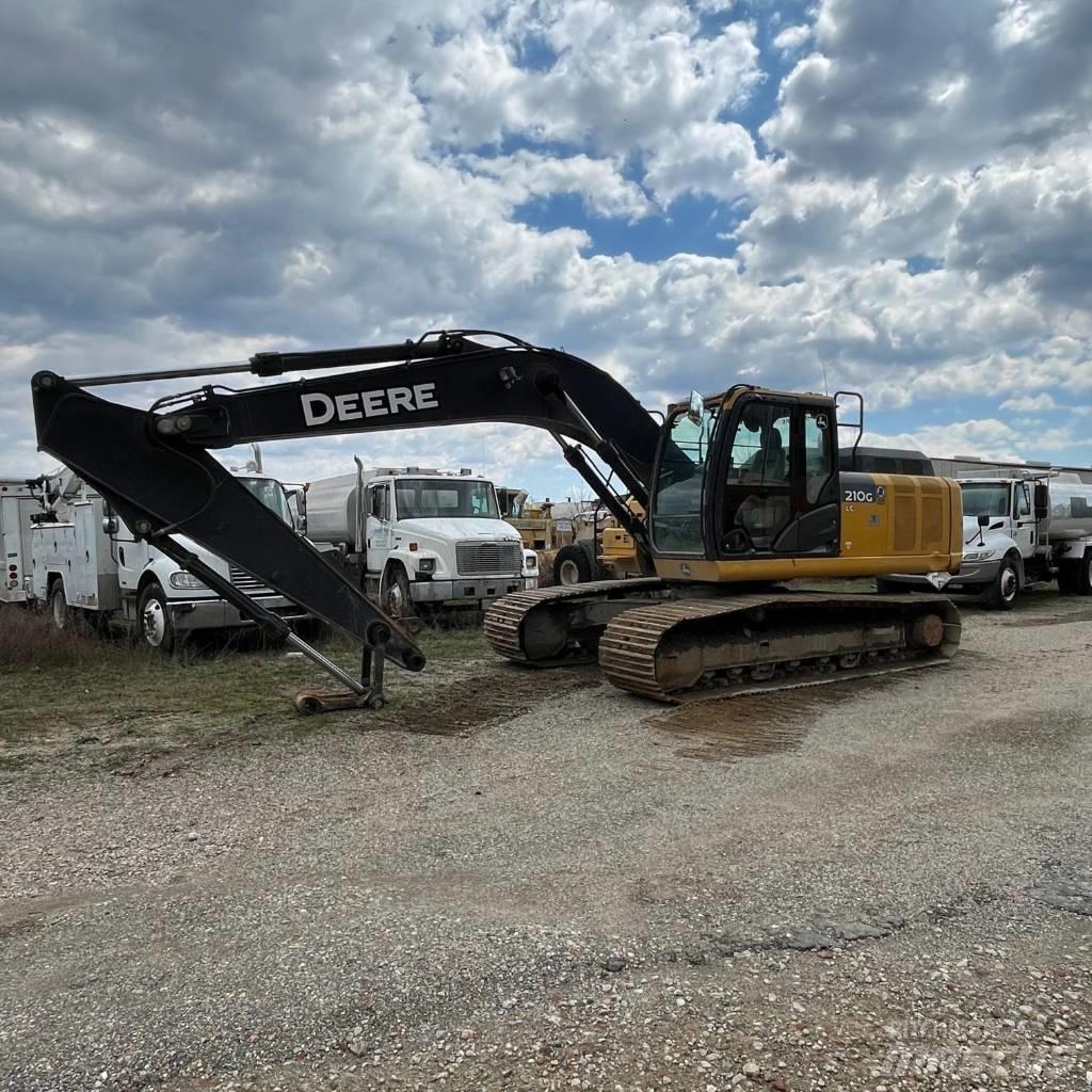 DEERE 210G Bageri gusjeničari