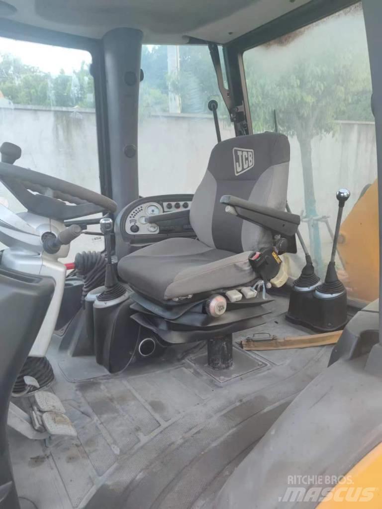JCB 3 CX Utovarni rovokopači
