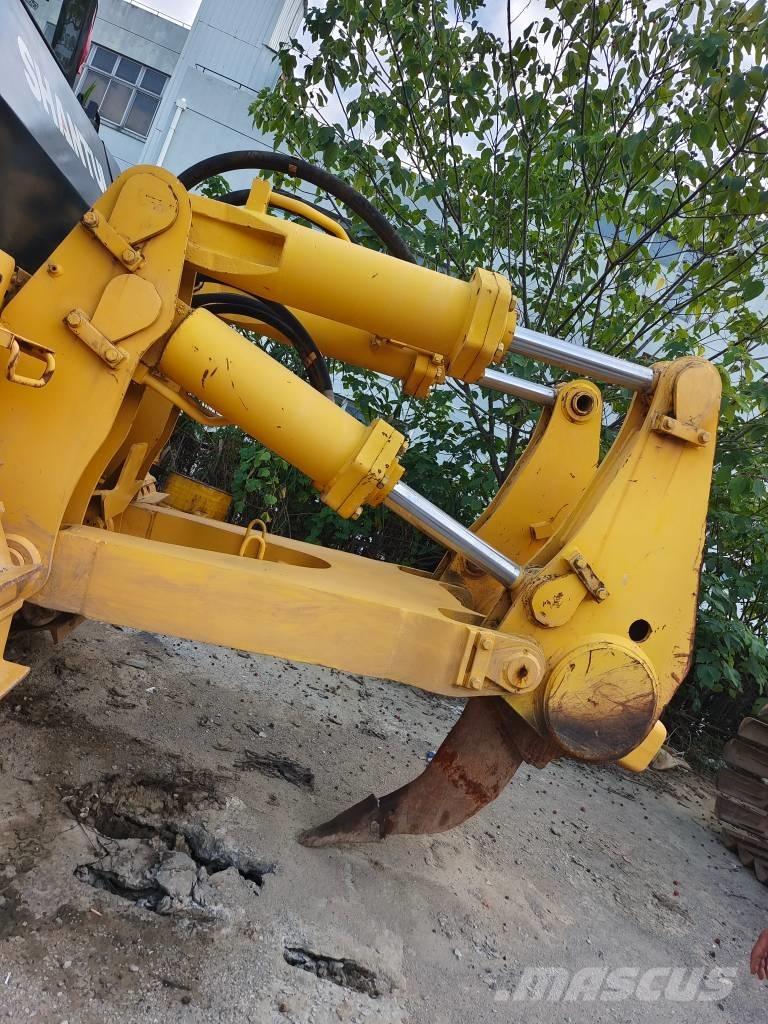 Shantui SD 32 Buldožeri gusjeničari