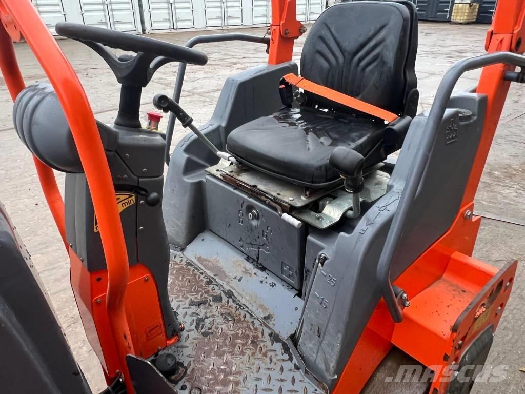 Hamm HD 12 VV Valjci sa dvojnim bubnjem