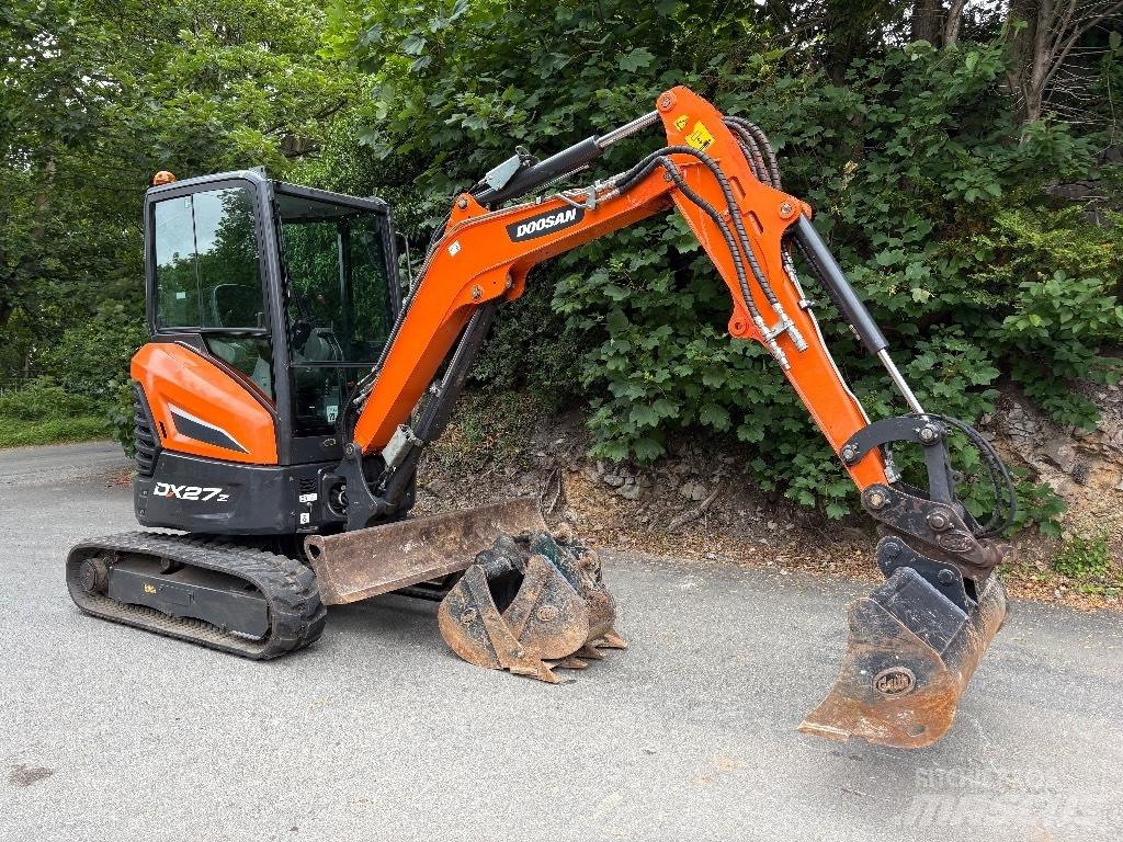 Doosan DX 27 Z Mini bageri <7t
