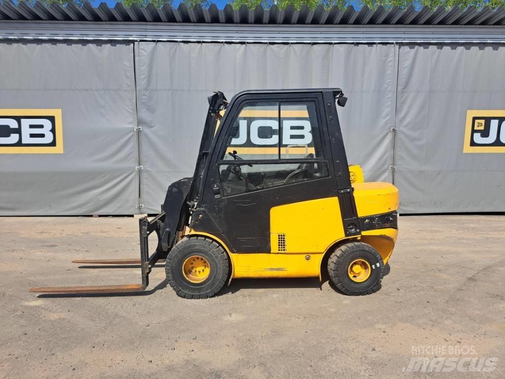 JCB TLT 30D Dizelski viličari