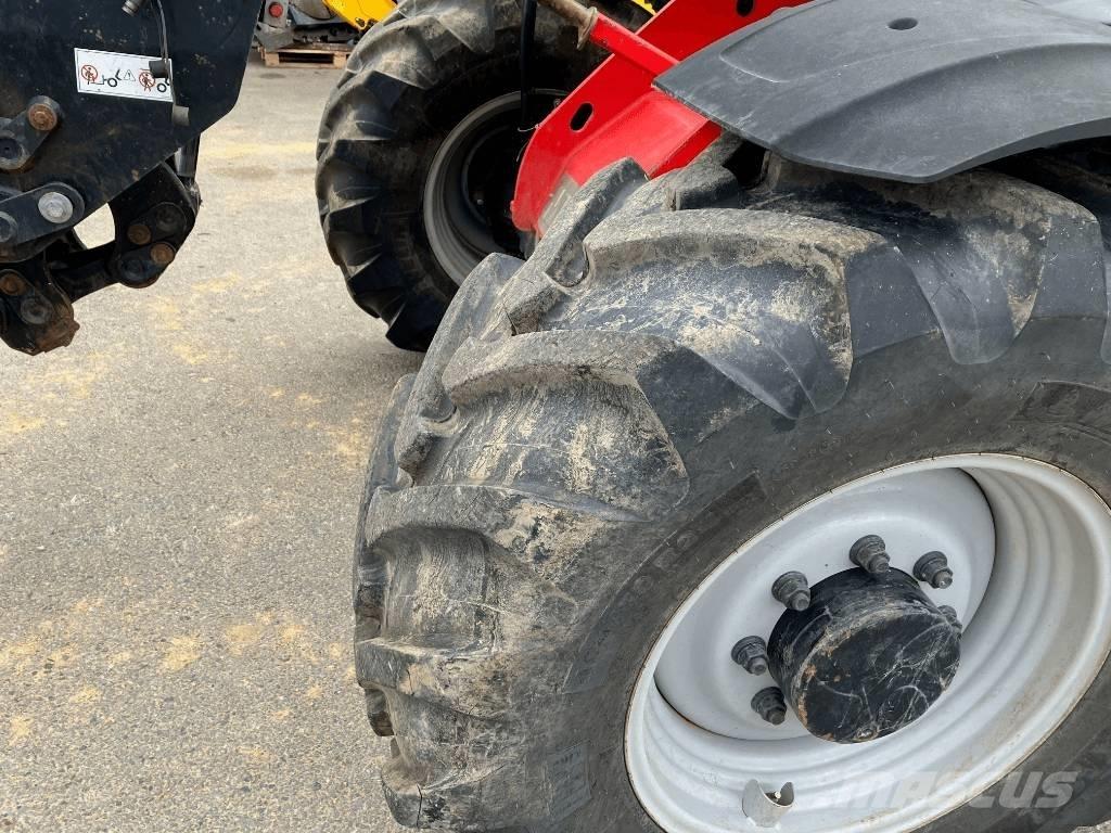 Manitou 841-145 PS + Traktori