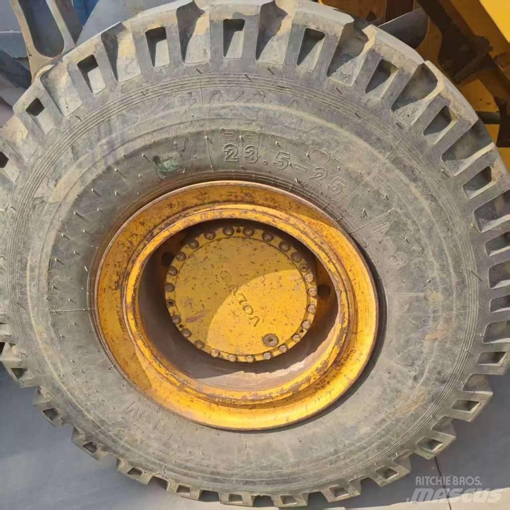 Volvo L 105 Utovarivači na kotačima