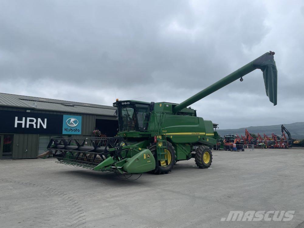 John Deere T 550 Kombajni