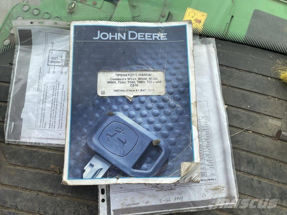 John Deere T 550 Kombajni