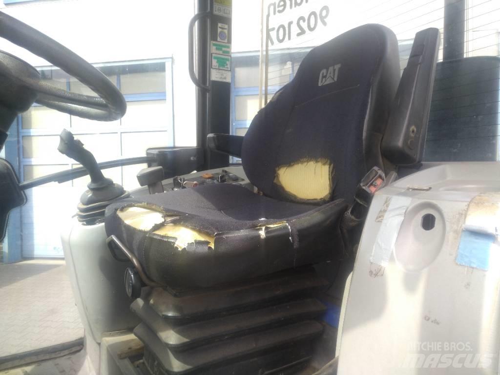CAT 907 H Utovarivači na kotačima