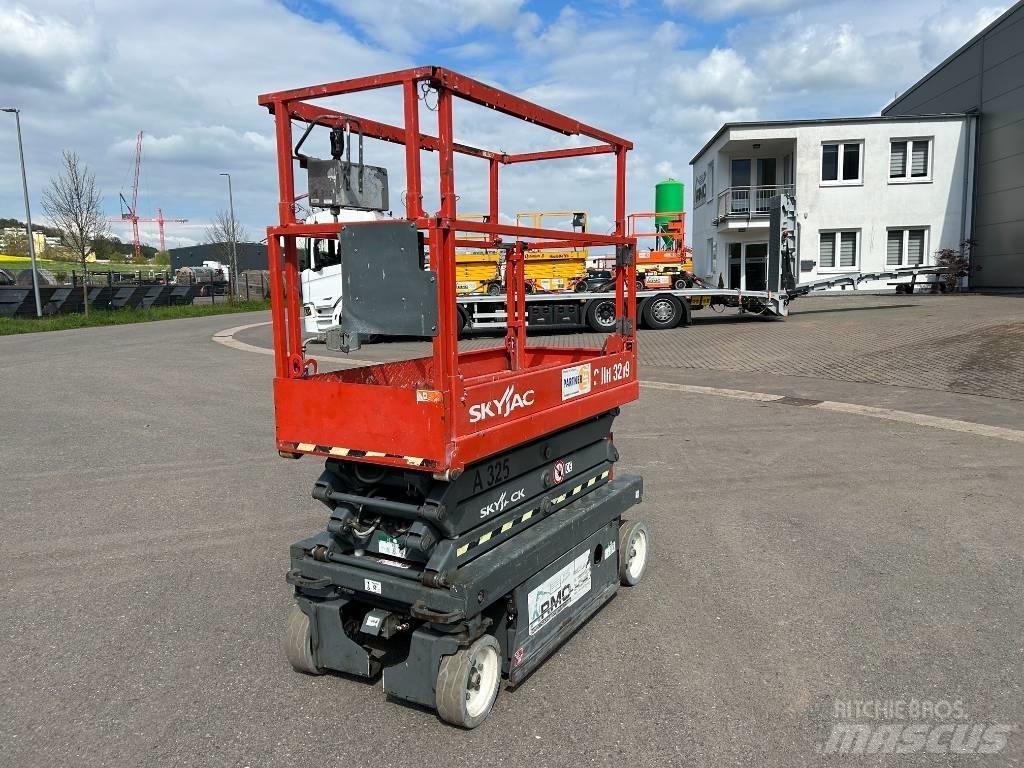 SkyJack SJ III 3219 Škaraste platforme