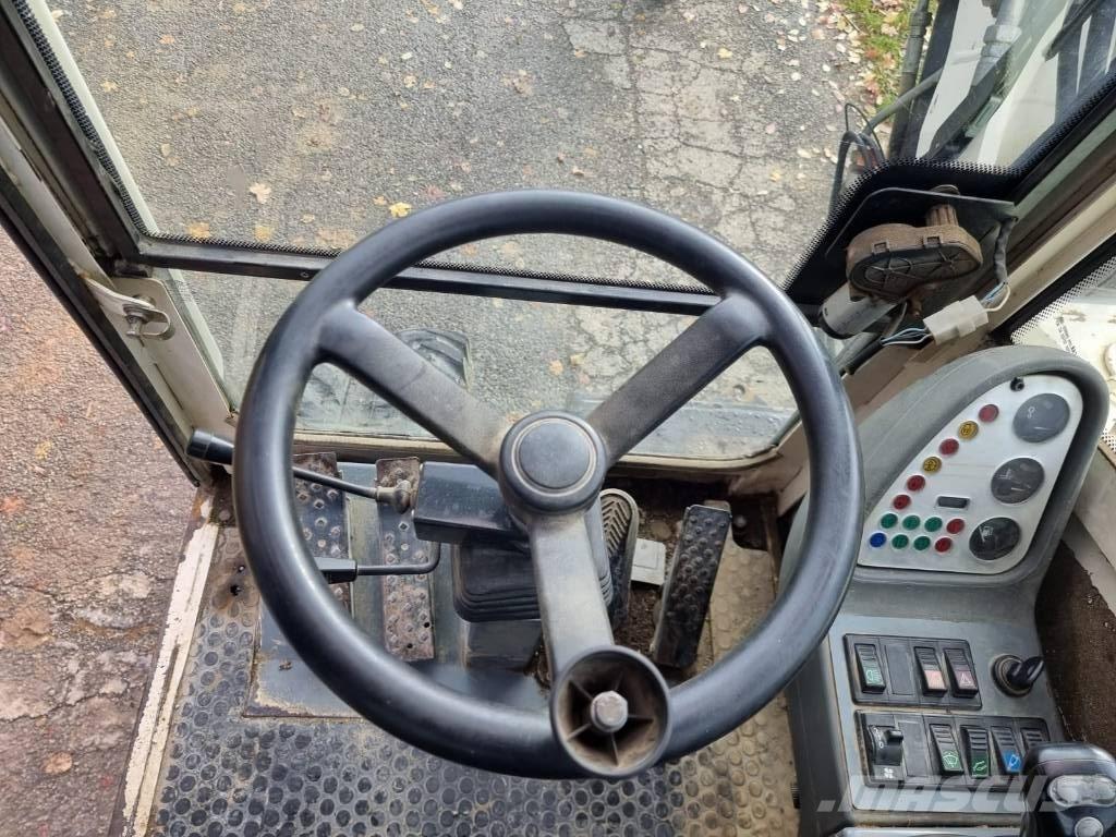 Terex TW 85 Bageri na kotačima