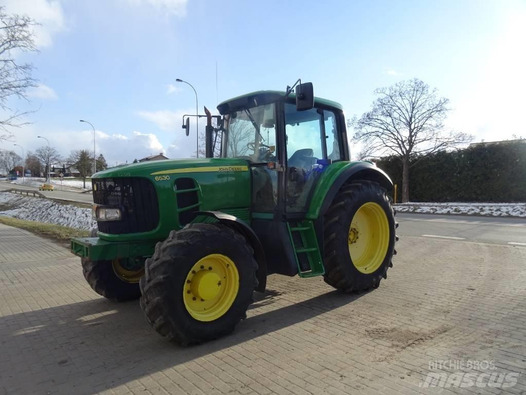 John Deere 6530 Traktori