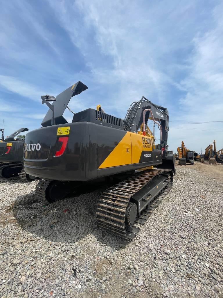 Volvo EC 300 Bageri gusjeničari