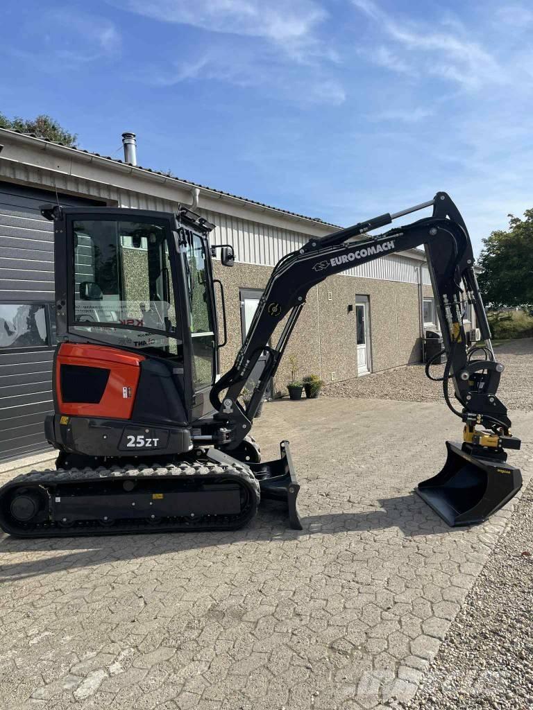 Eurocomach 25 ZT Mini bageri <7t